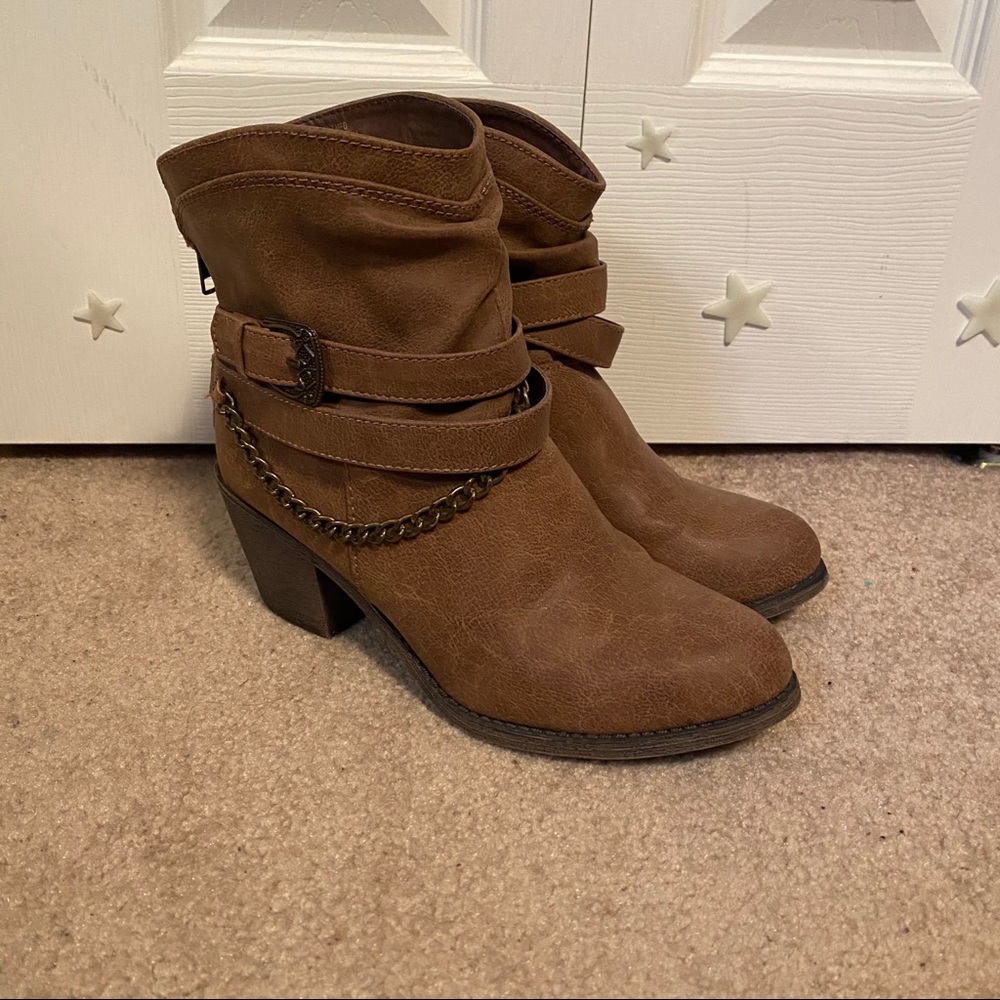 Tan/Brown Ankle Boots